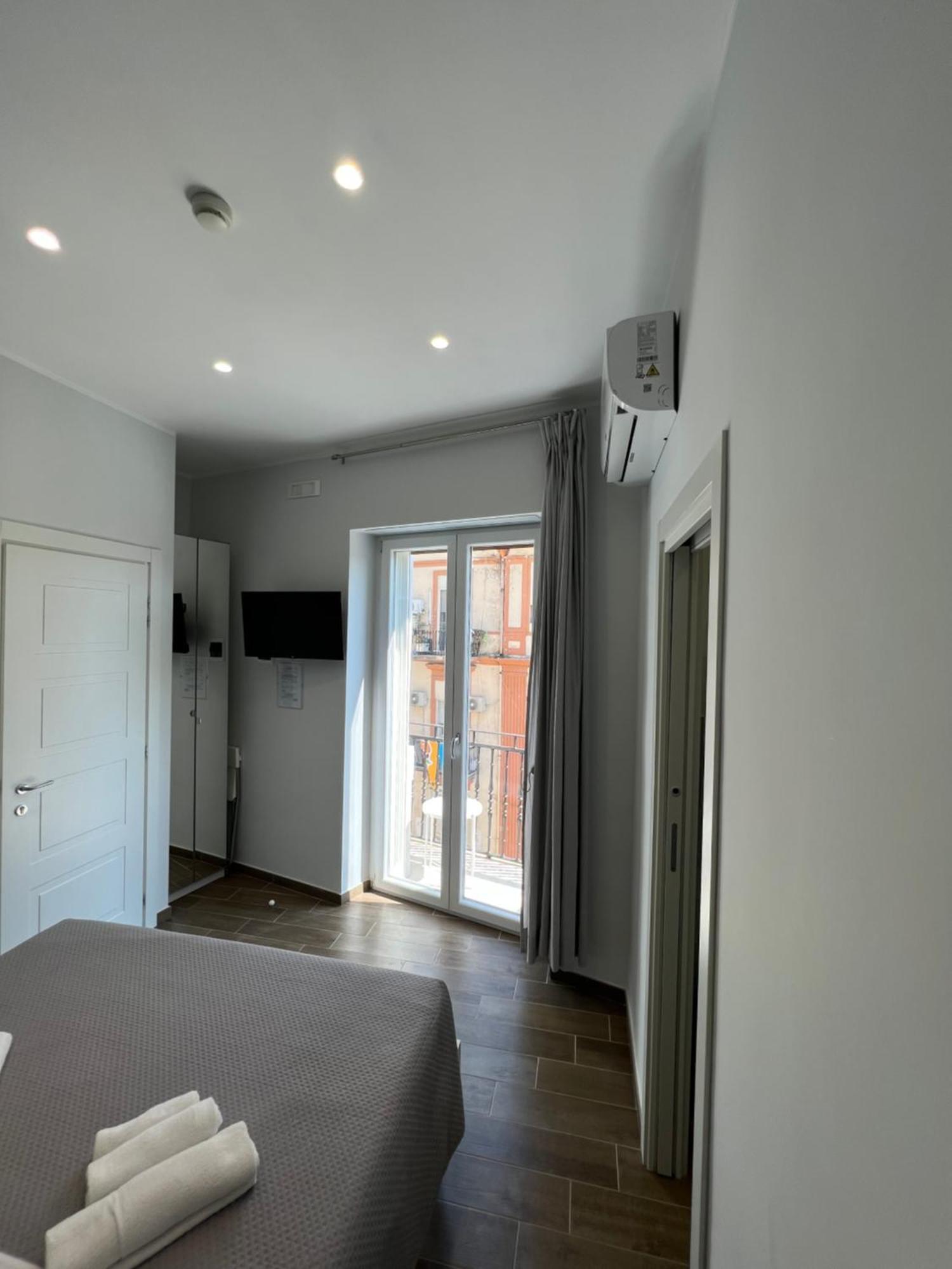 Metropolis Home Neapol Zewnętrze zdjęcie